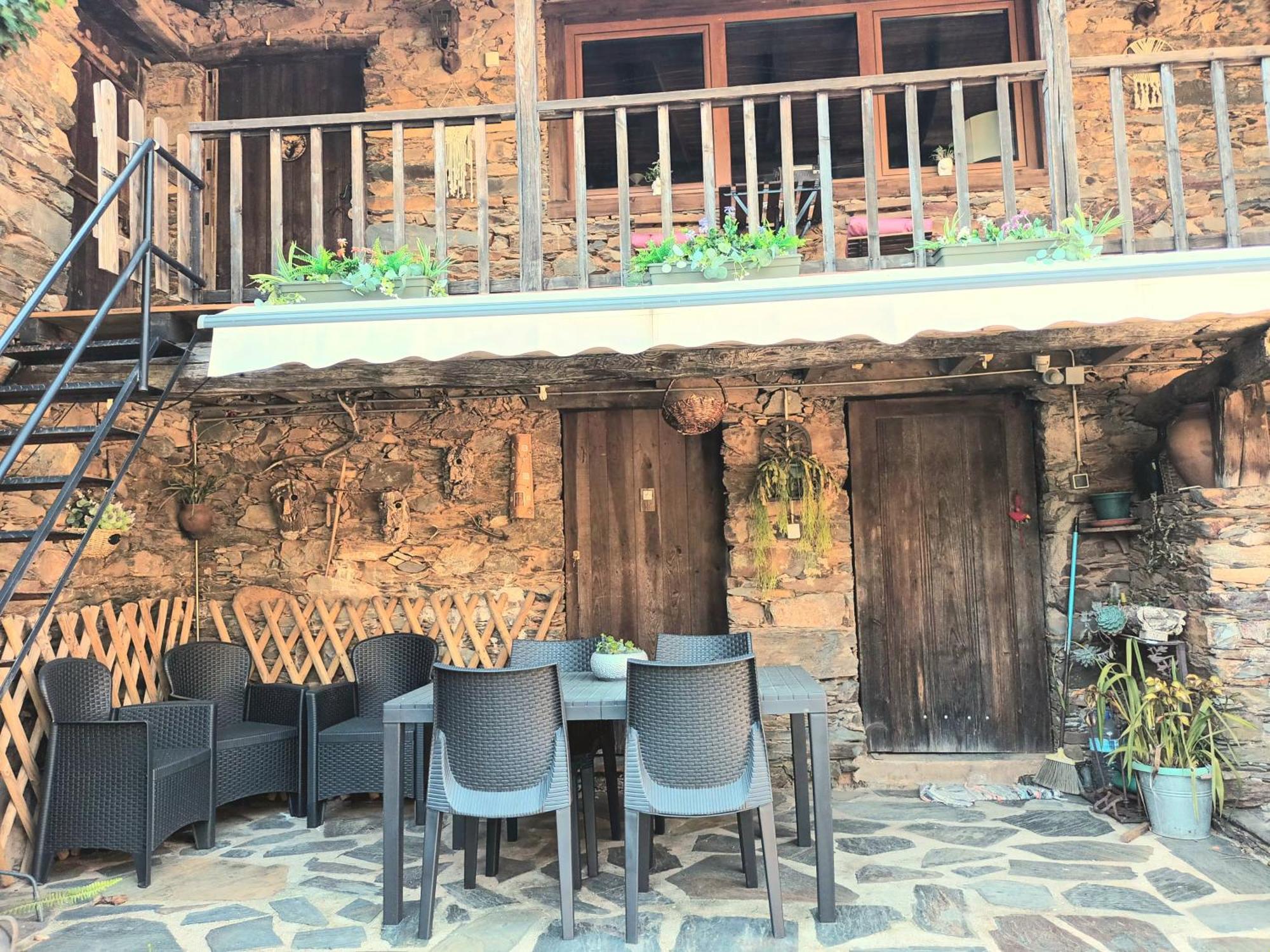 A Casa Da Natalia Pension Cha de Alvares Buitenkant foto